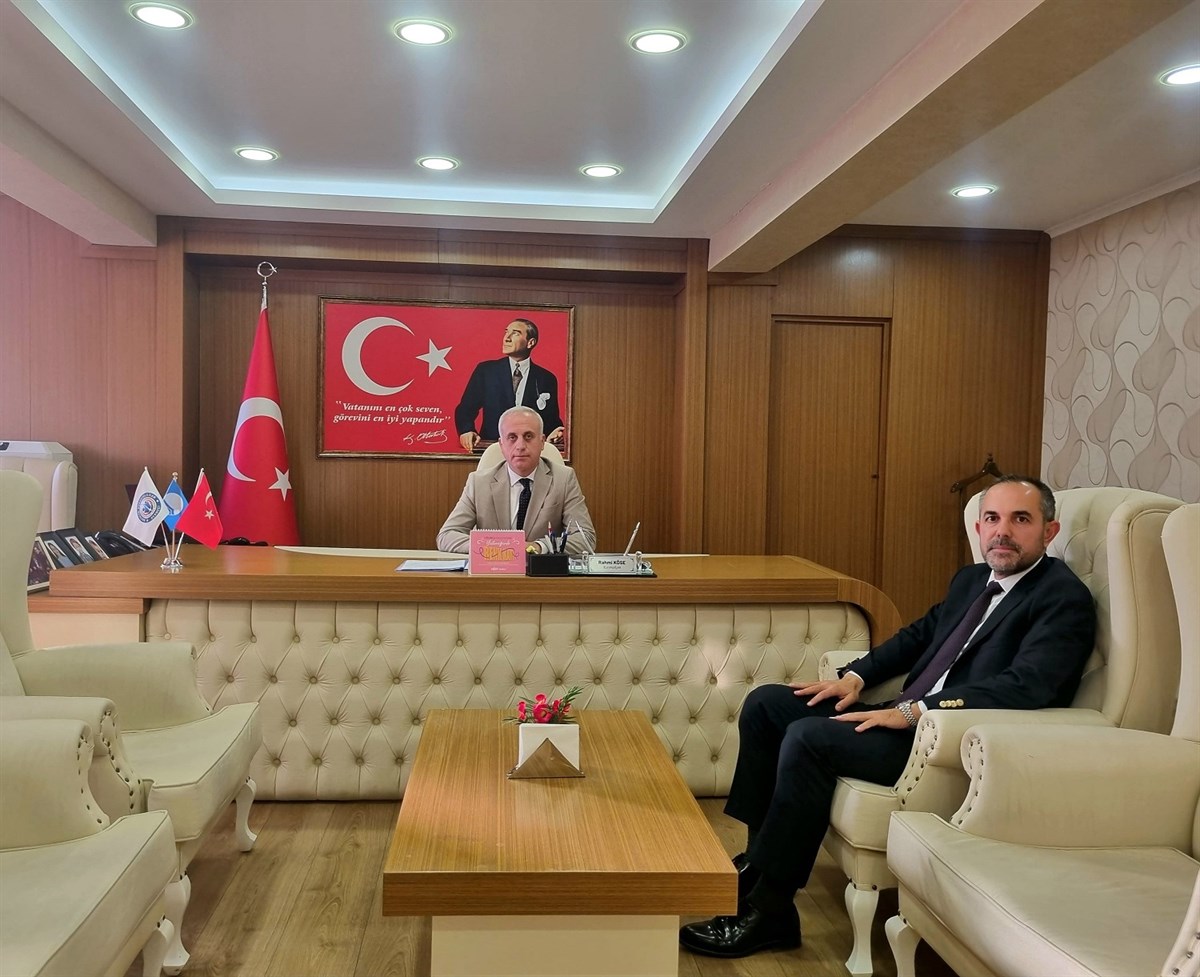 06_11_24_akp_ilce_baskani
