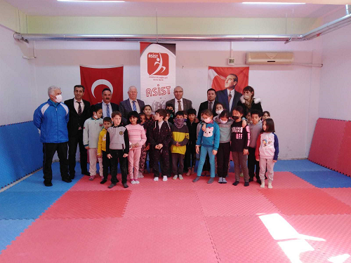 28_03_2022_saime_salih_konca_ilkokulunu_ziyaret03
